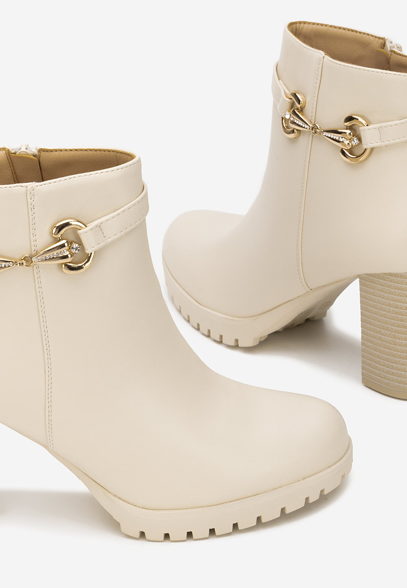 Боти на дебел ток Nesia бежов