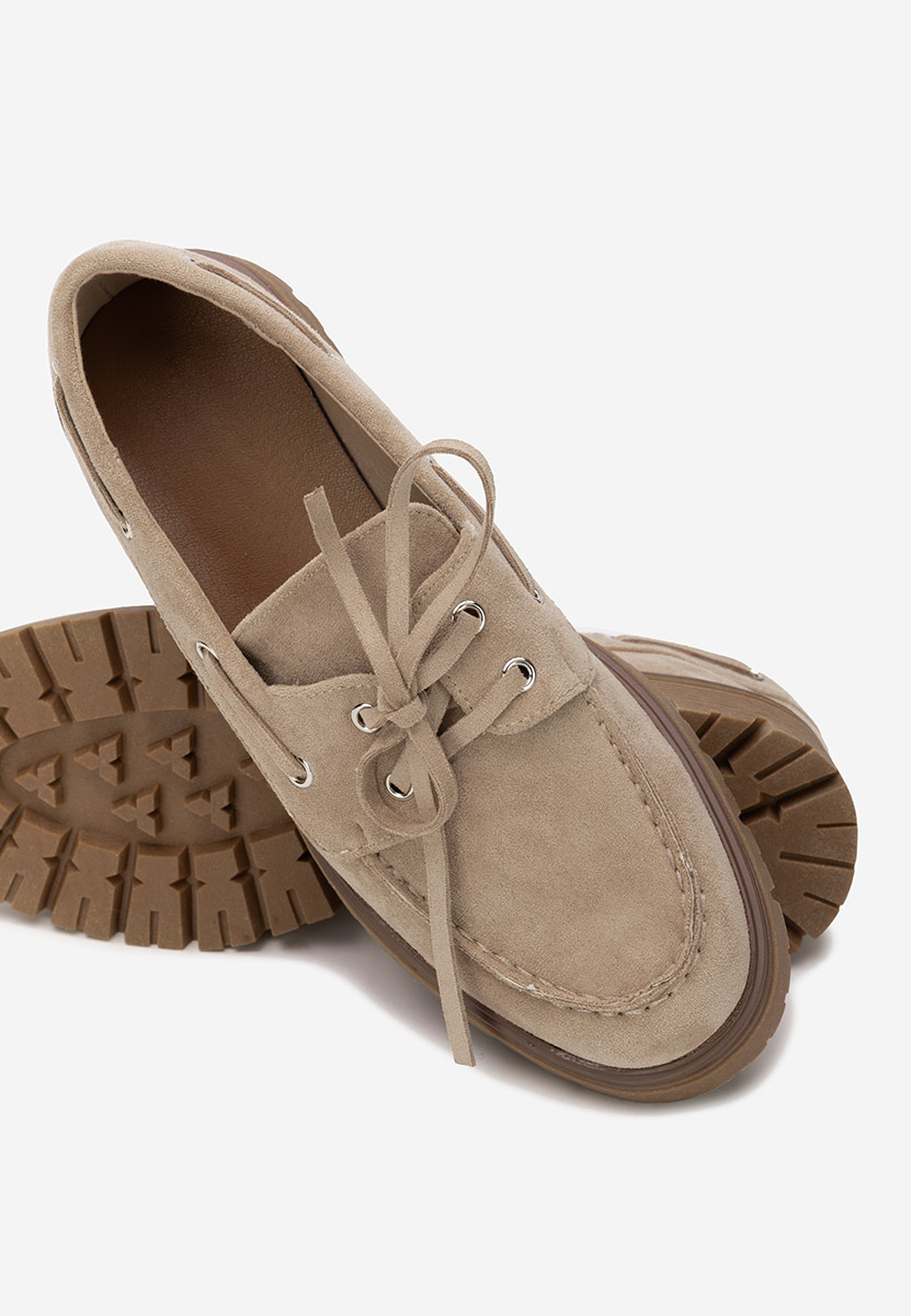 Ежедневни обувки Valoria каки