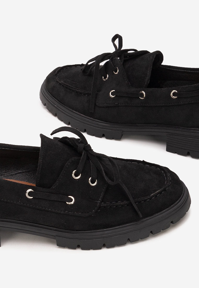 Ежедневни обувки Valoria черни