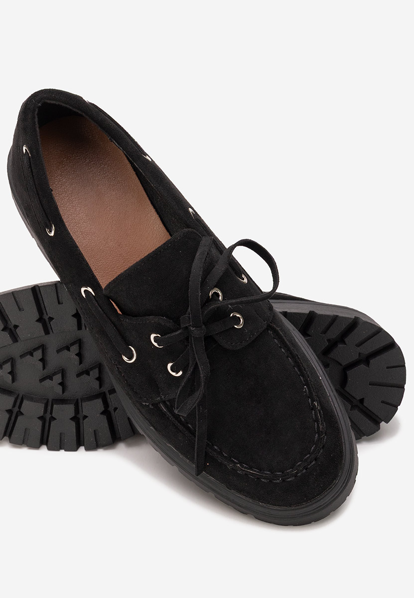 Ежедневни обувки Valoria черни