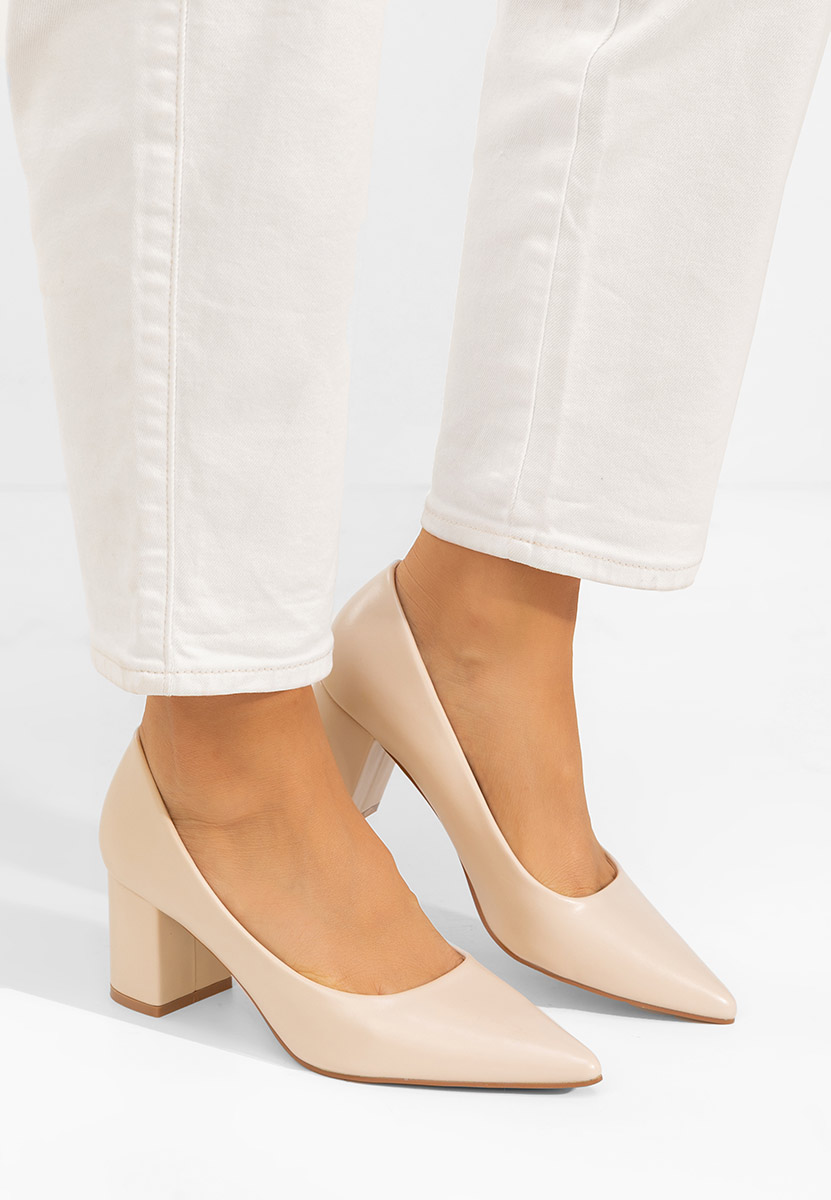 Oбувки с дебел ток Brivara бежов