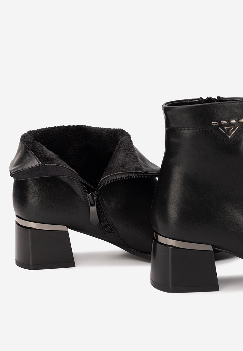 Дамски боти на ток Takita V2 черен