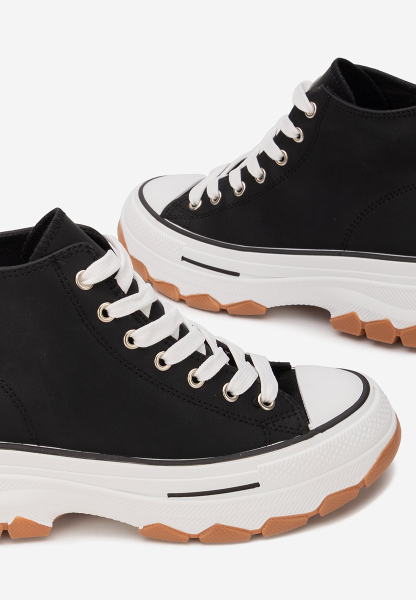 Кецове на платформа Raviana V5 черни