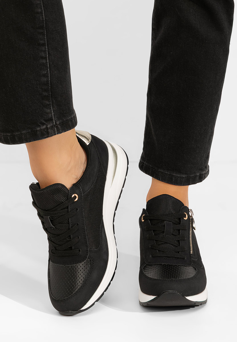 Cникърси на платформа Floreia черни