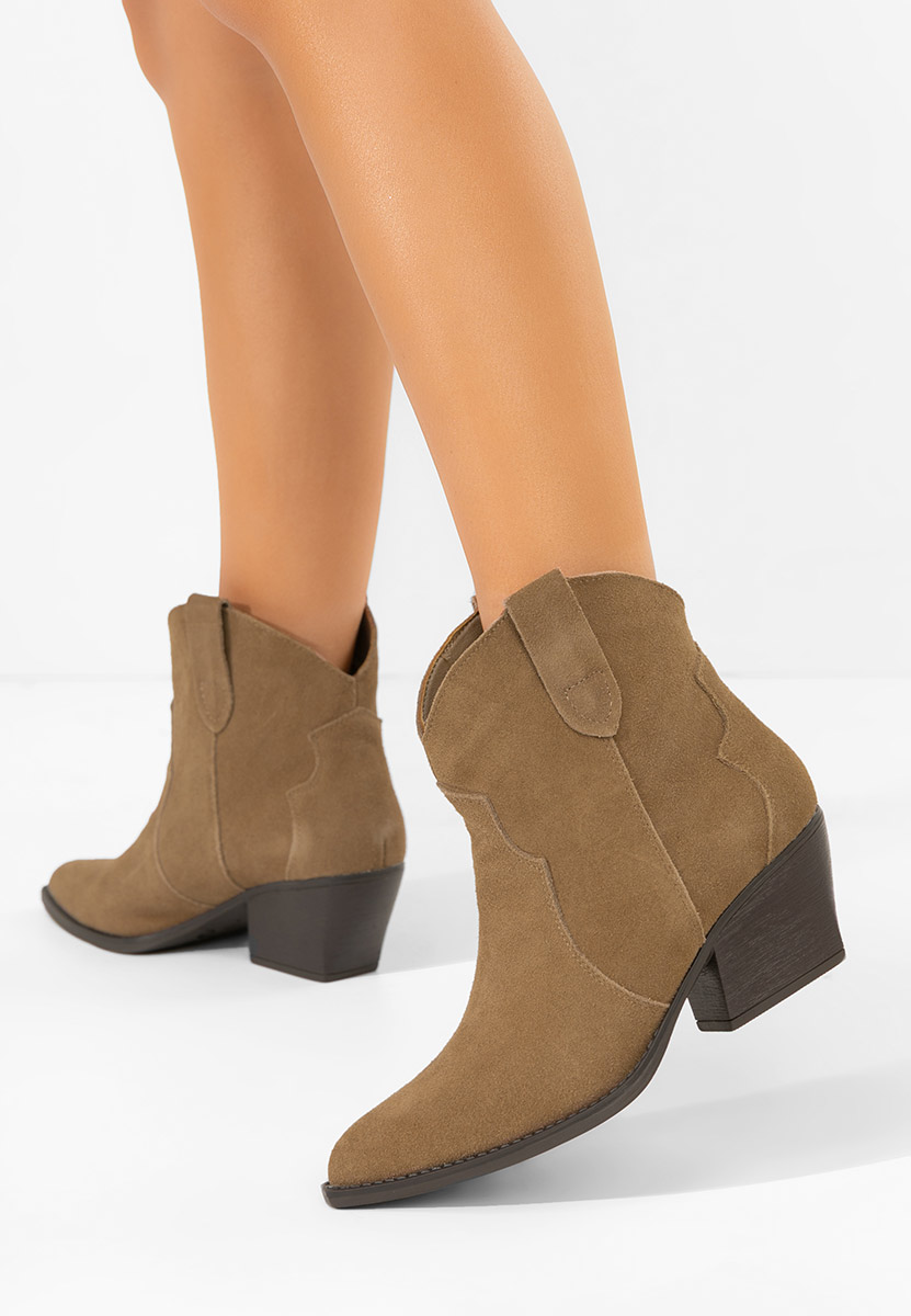 Заострени Glavira каки