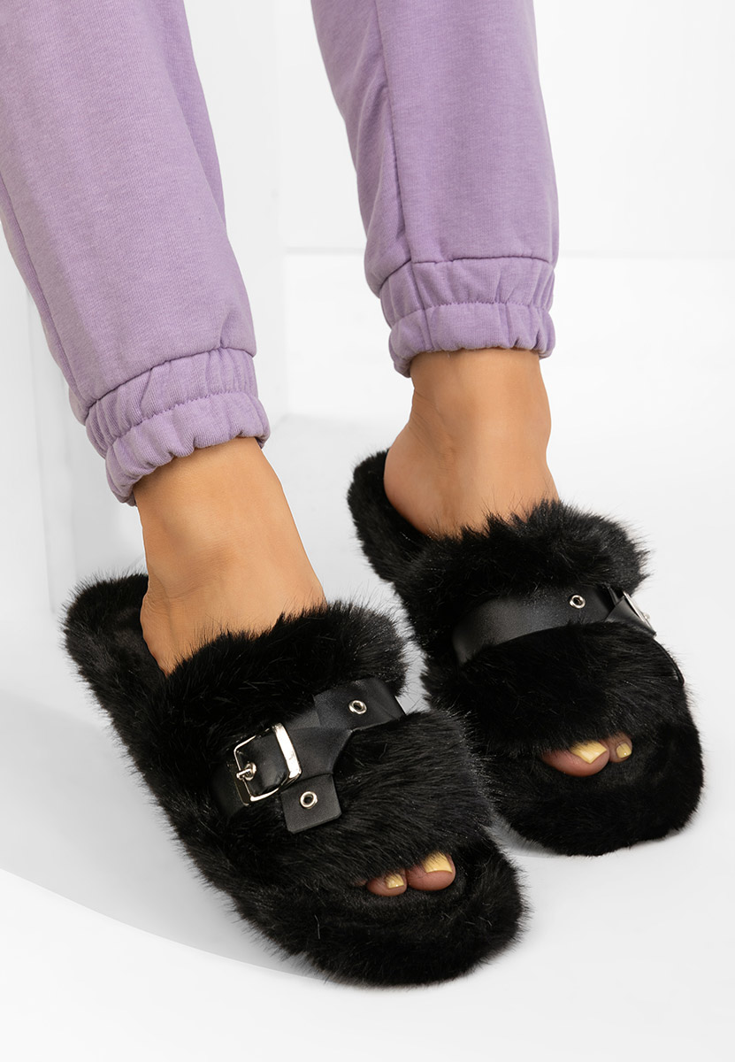 Чехли с пух Arlete черни