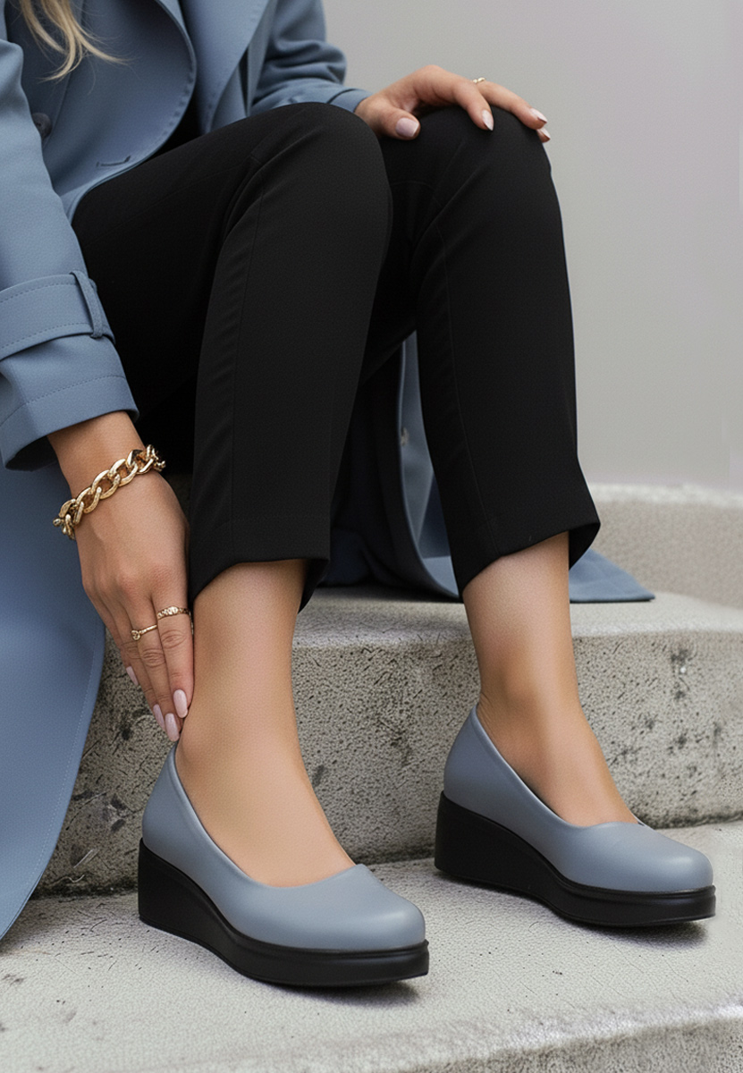 Обувки на платформа Milanca военно син Обувки на платформа Milanca военно син