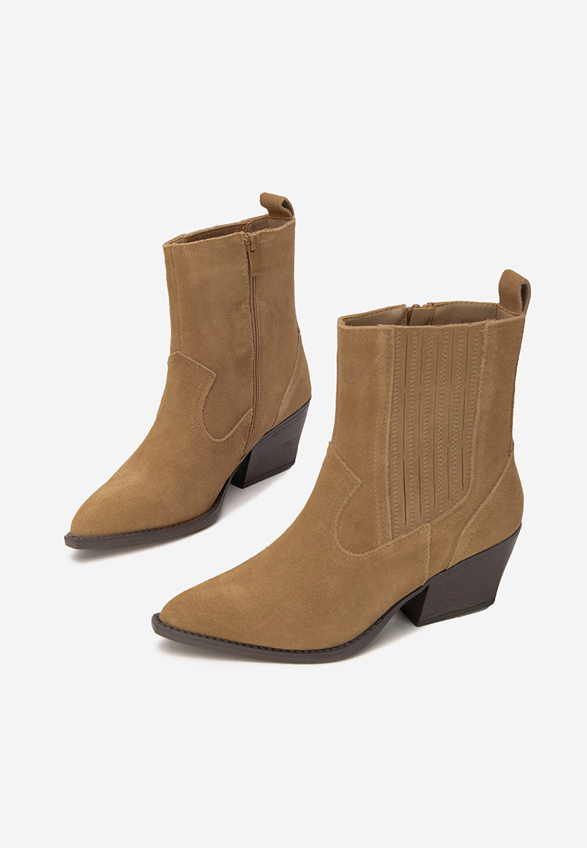 Заострени Camela каки