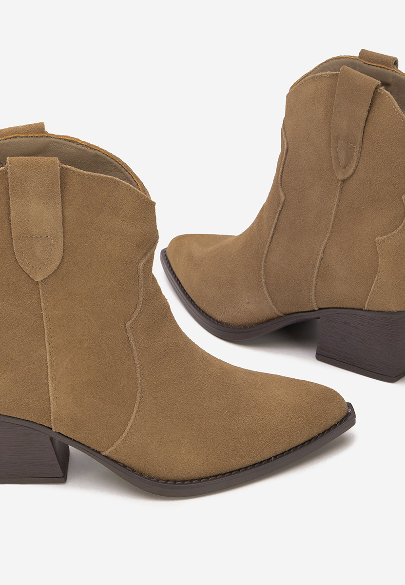 Заострени Glavira каки