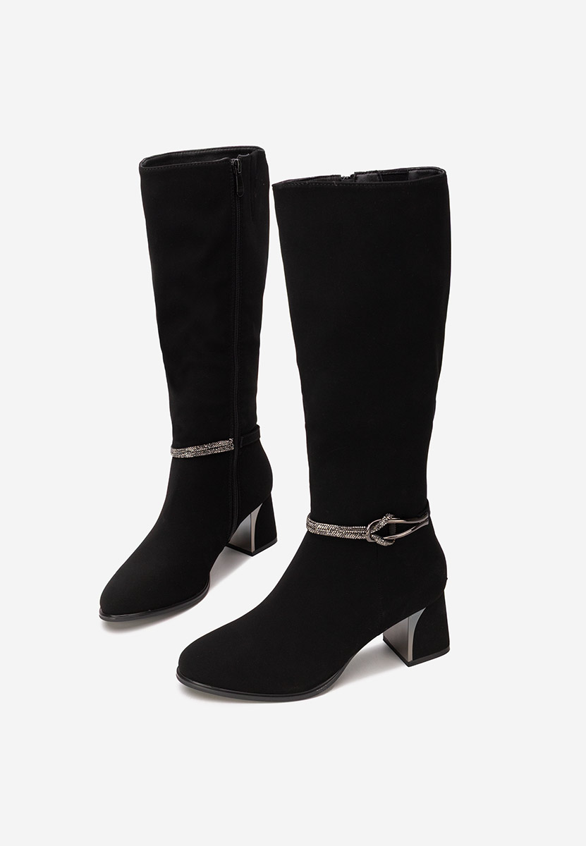 Дамски чизми Avenora черен