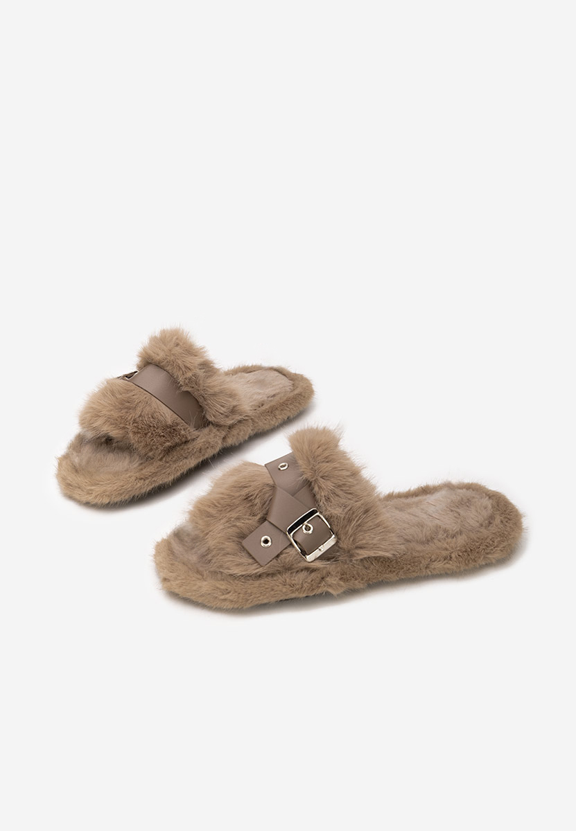 Чехли с пух Arlete каки