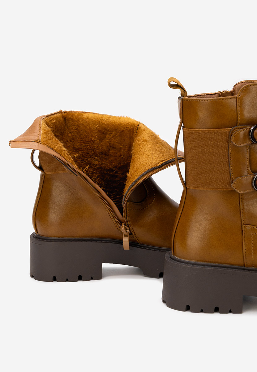 Обувки на платформа Seravia камел