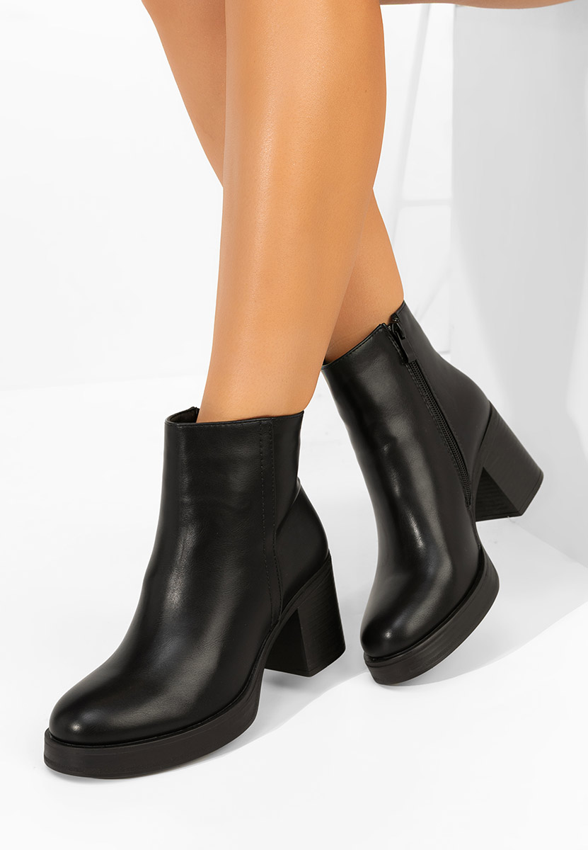 Боти на дебел ток Denisia черен