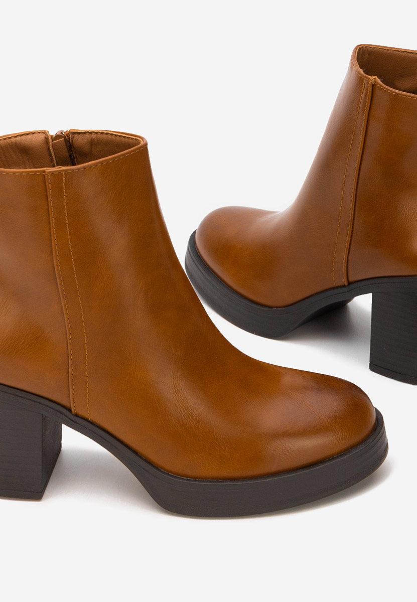 Боти на дебел ток Denisia камел