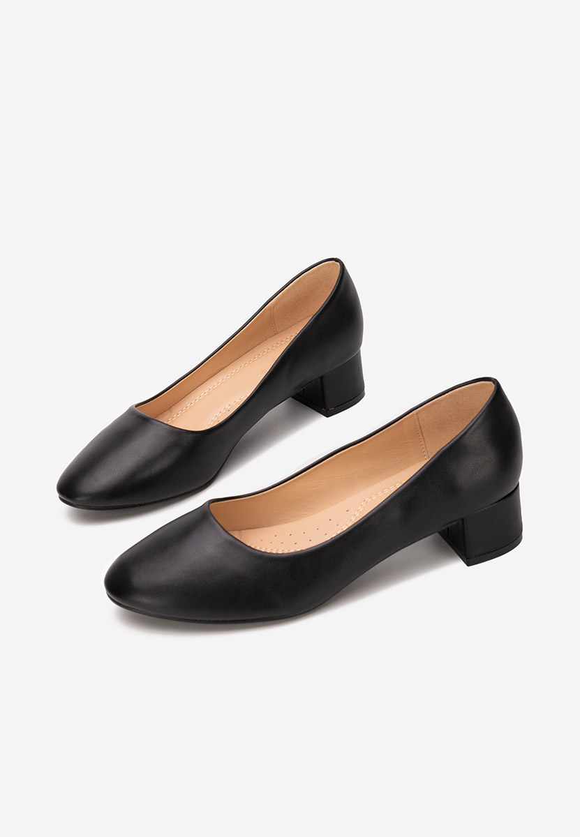 Oбувки на нисък ток Carmira черни Oбувки на нисък ток Carmira черни