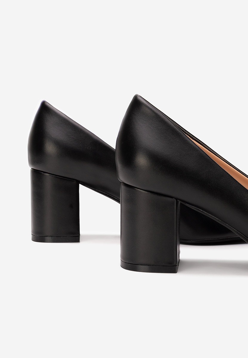 Oбувки с дебел ток Brivara черни