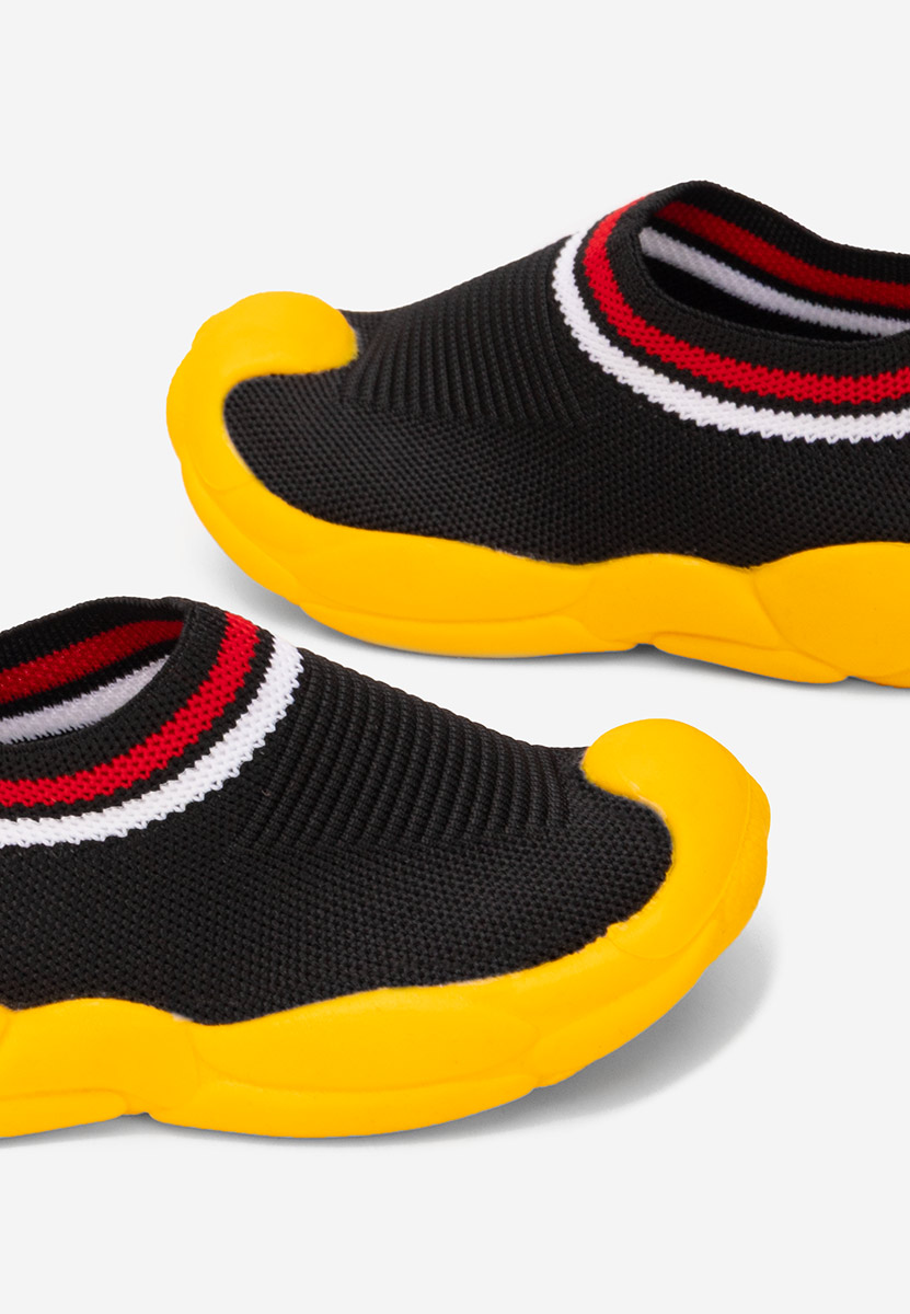 Момчета сникърси Alfredio V2 черни