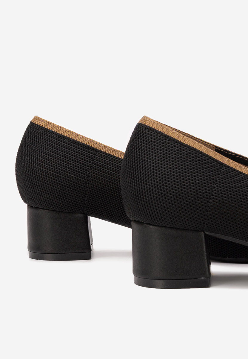 Oбувки на нисък ток Dianey черни