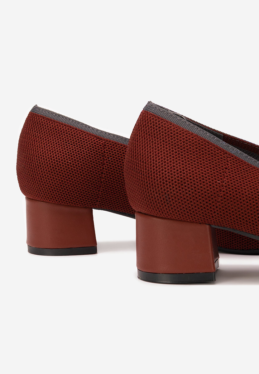 Oбувки на нисък ток Dianey Винено червено