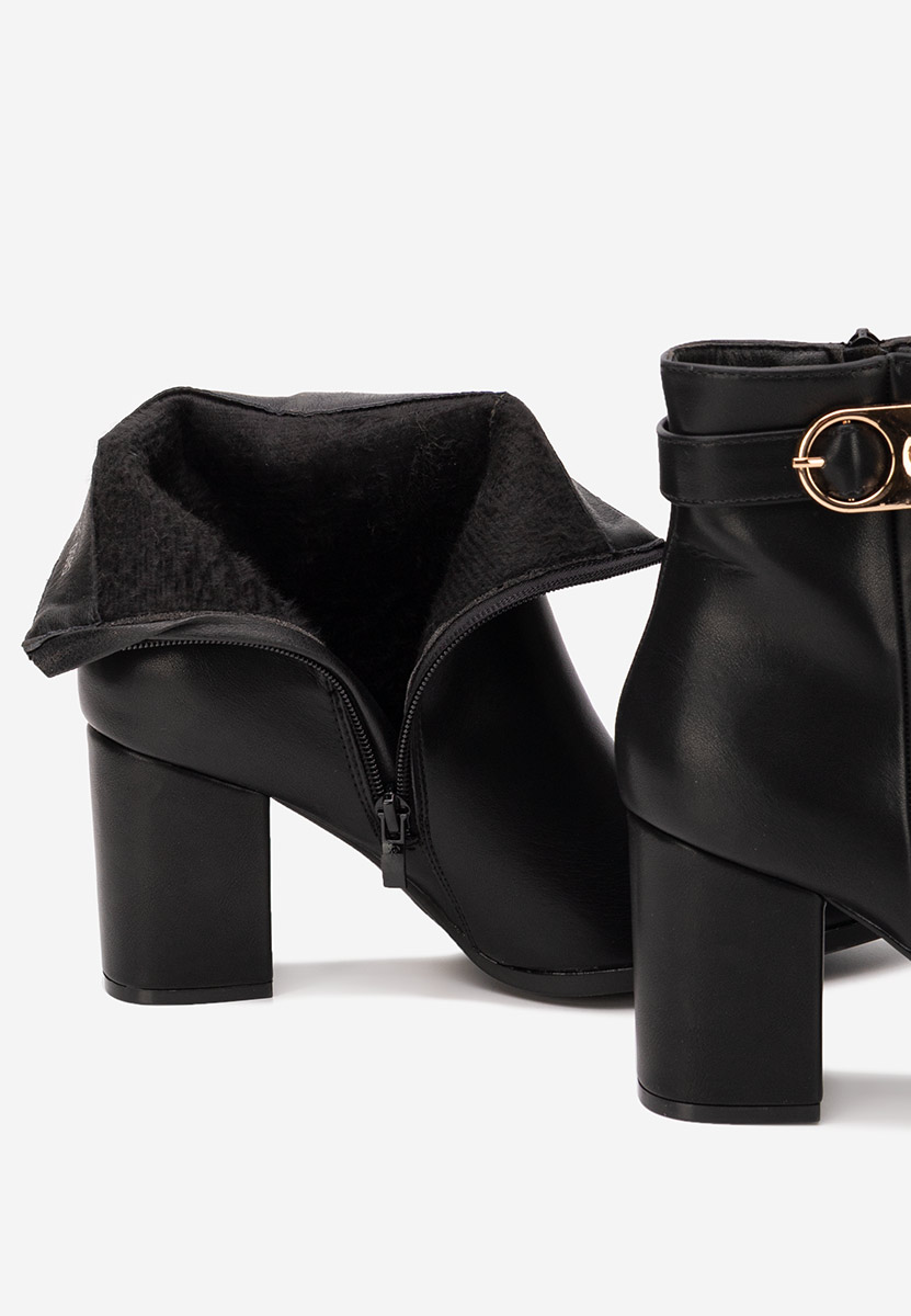 Боти на дебел ток Rovina черен