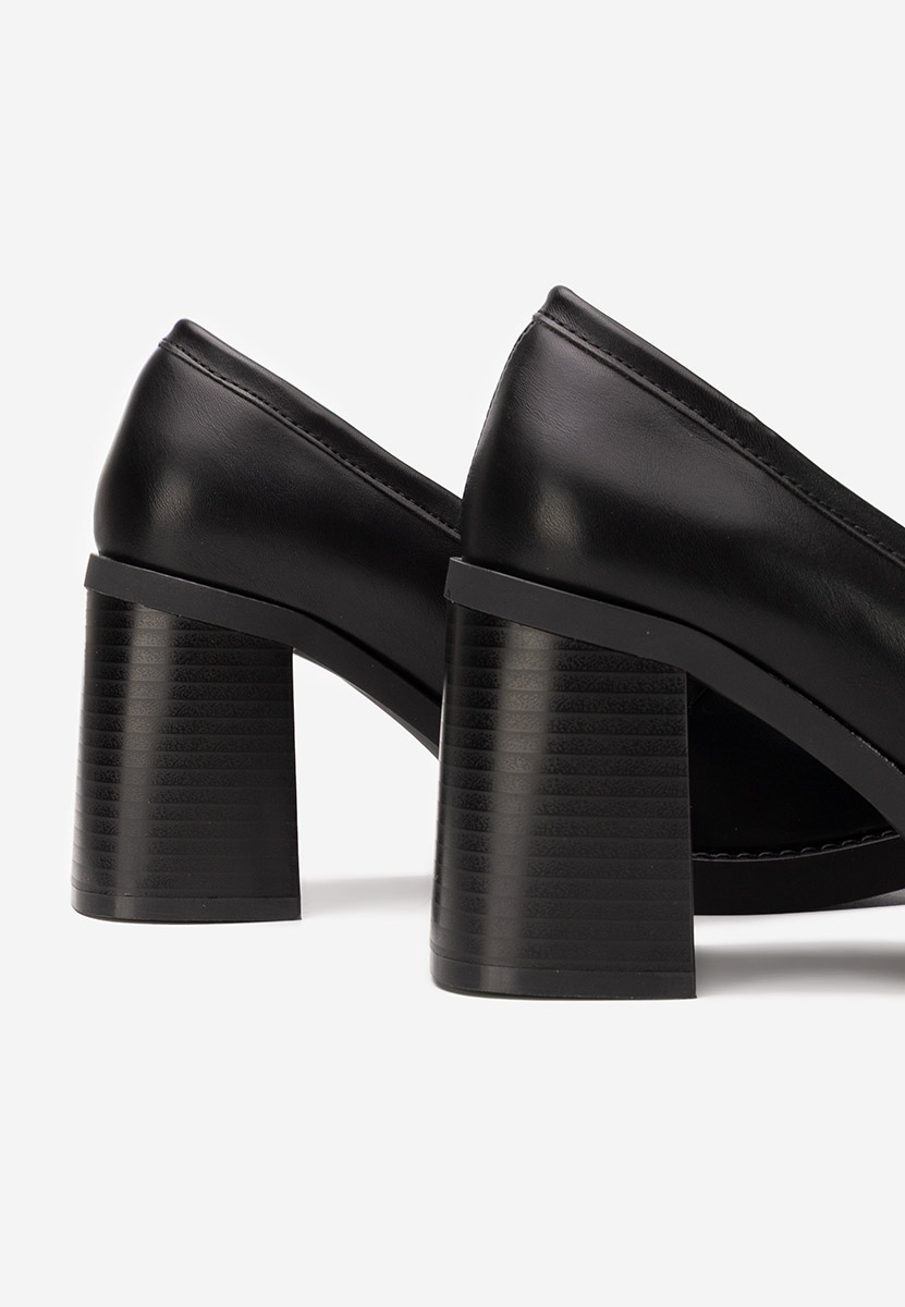 Дамски мокасини на ток Zienna черни