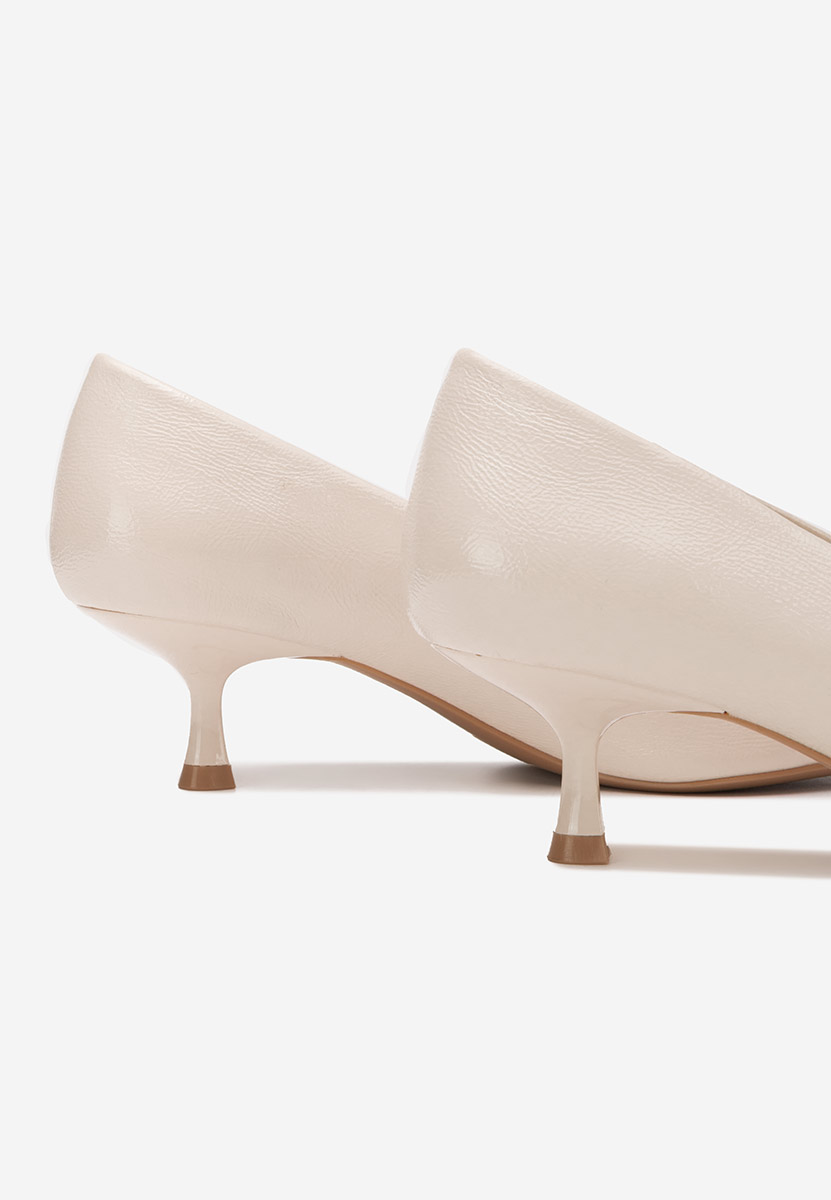 Oбувки на нисък ток Dianela бежов