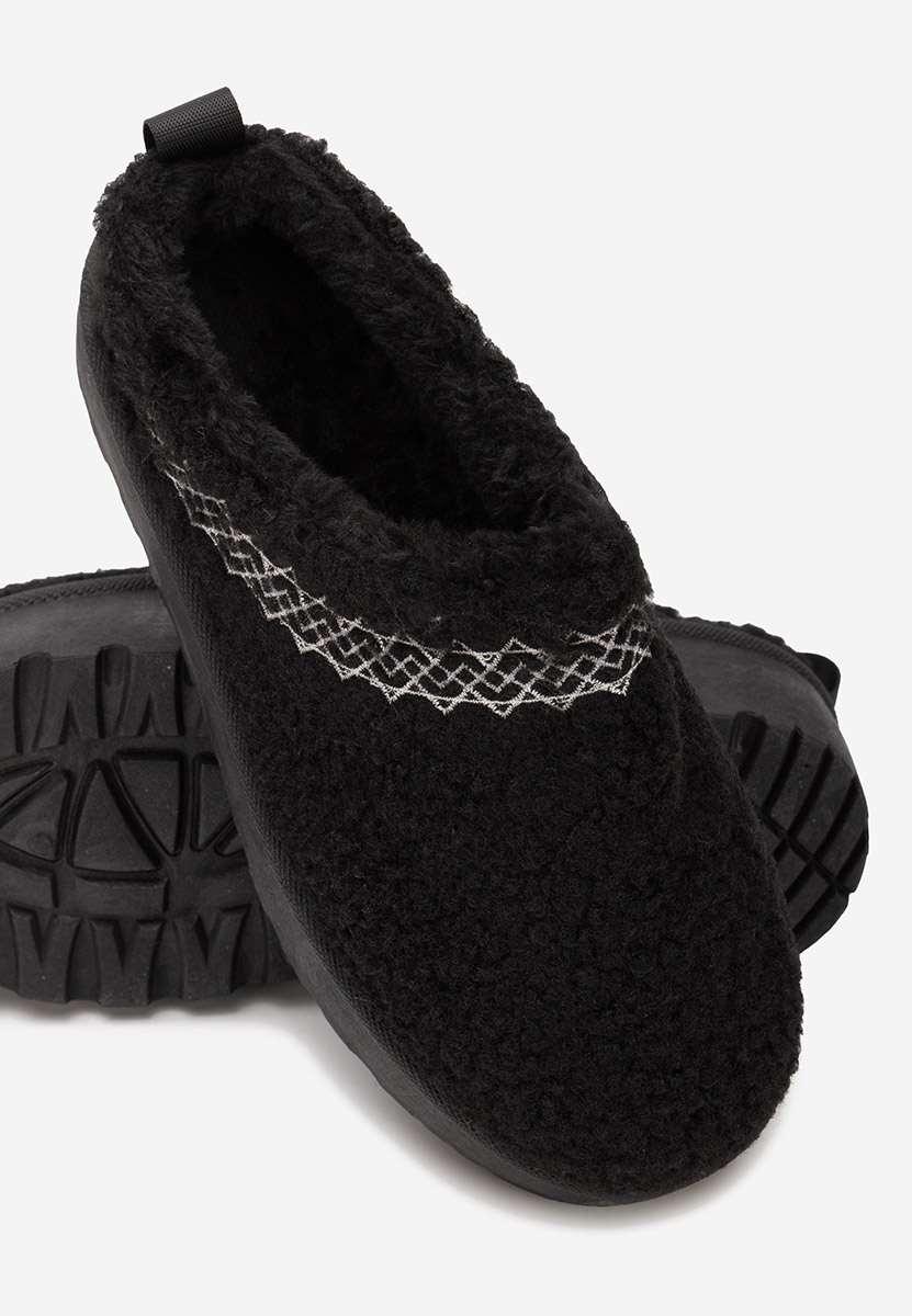 дамски чехли на платформа Aronna черни