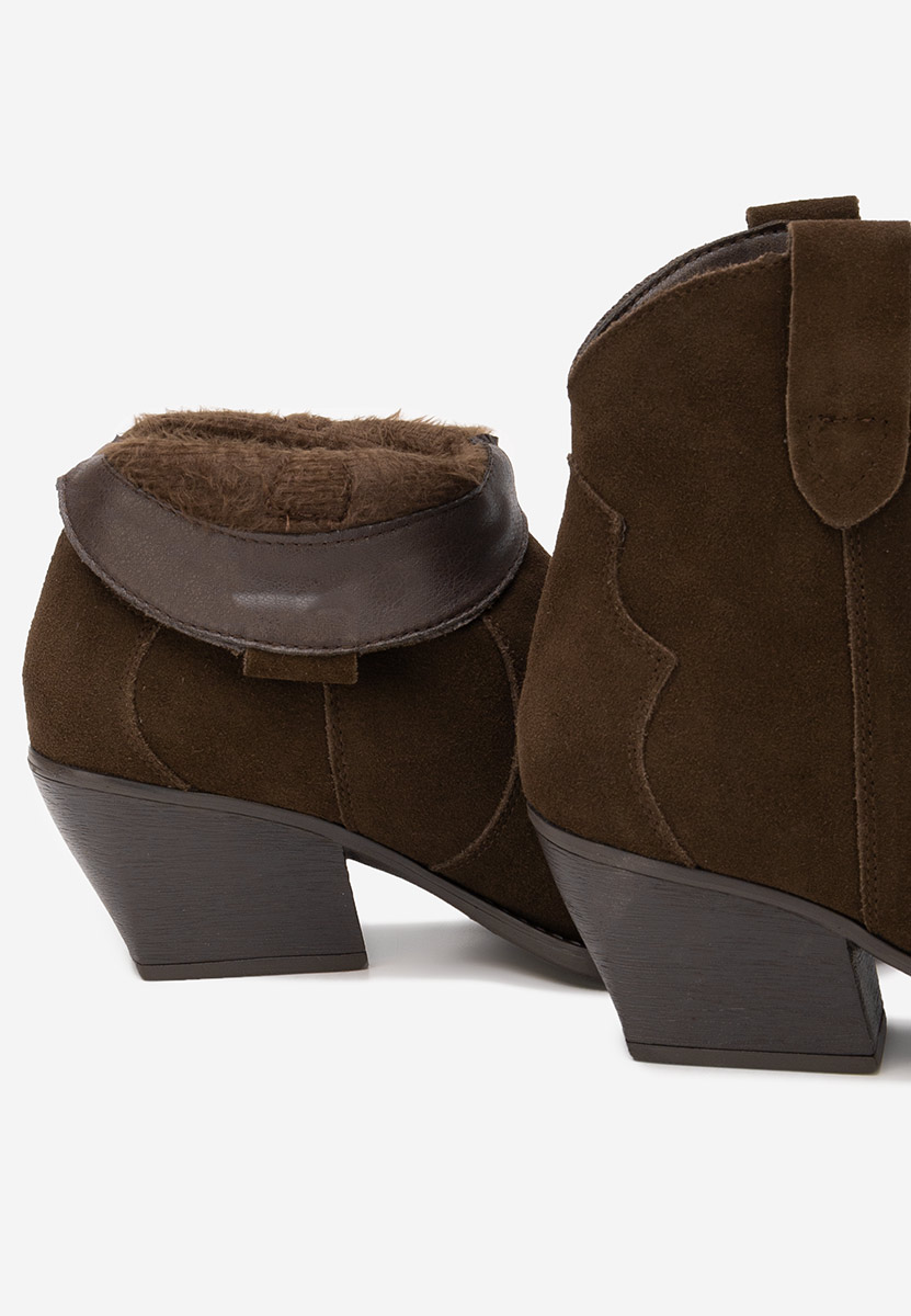 Заострени Glavira кафяв