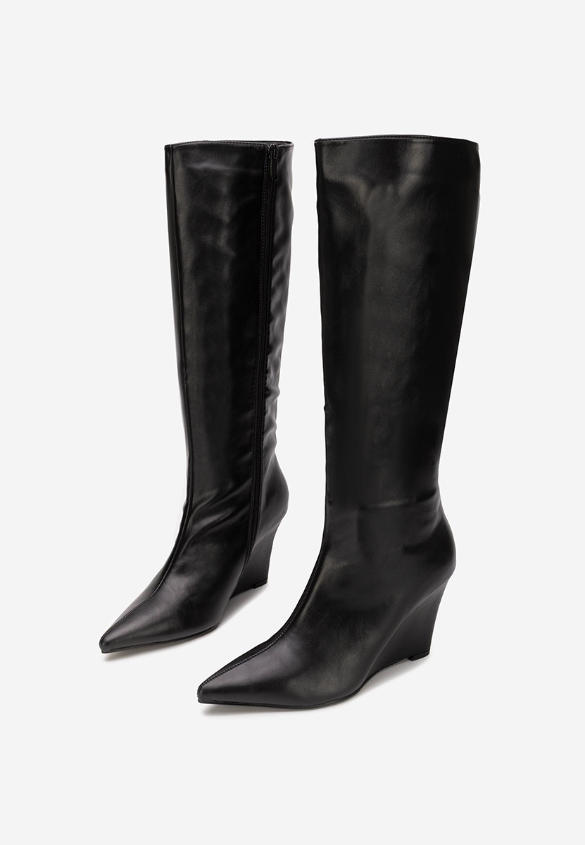 Ботуши на платформа Daryana черен