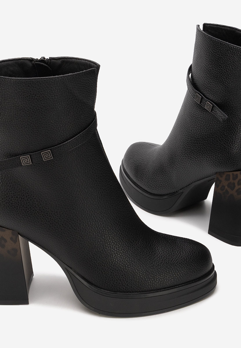 Боти на дебел ток Rannia V2 черен