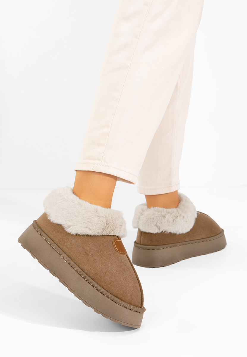 Обувки на платформа Elarva кафяв