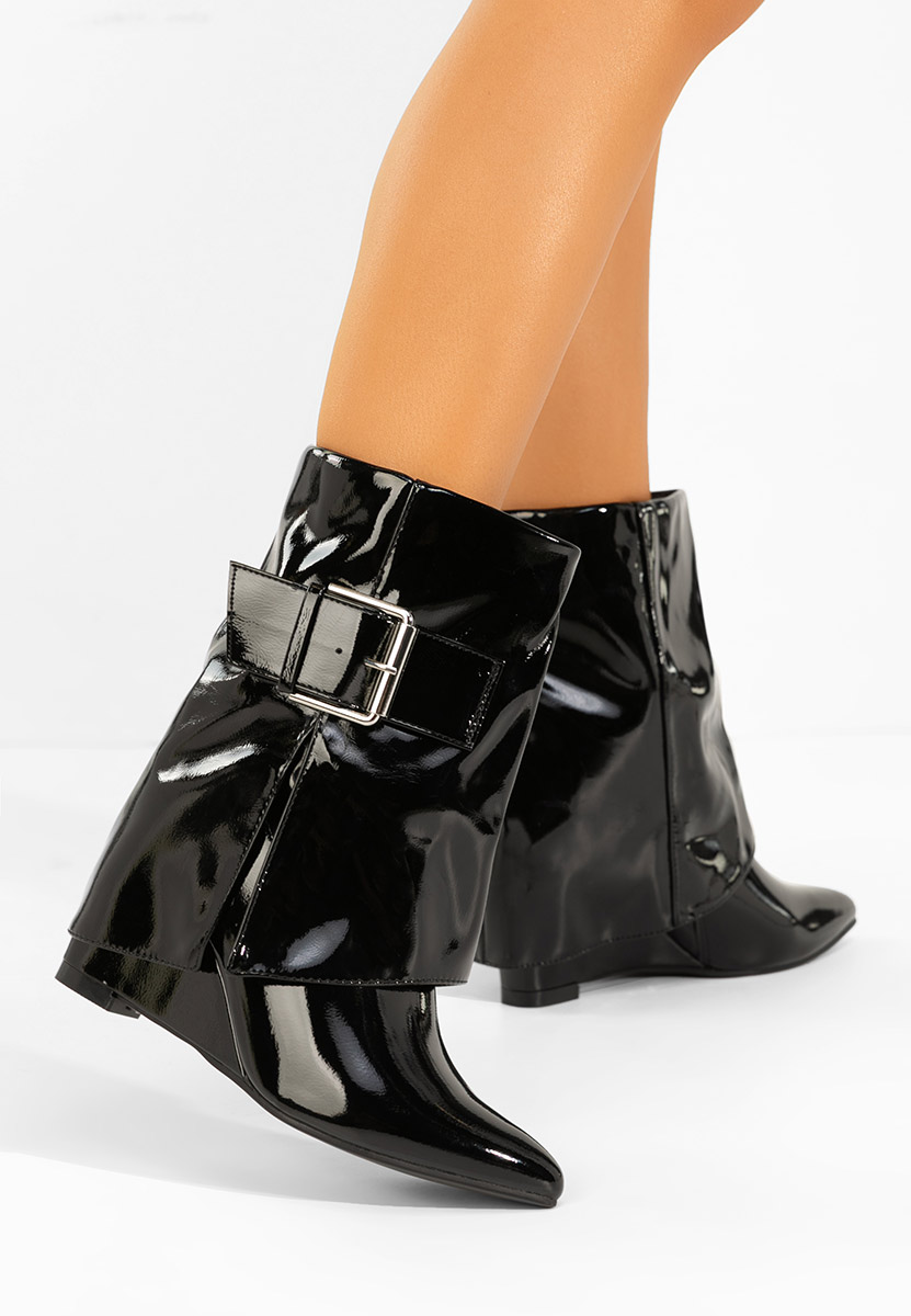 Боти с Платформа Irinea черен