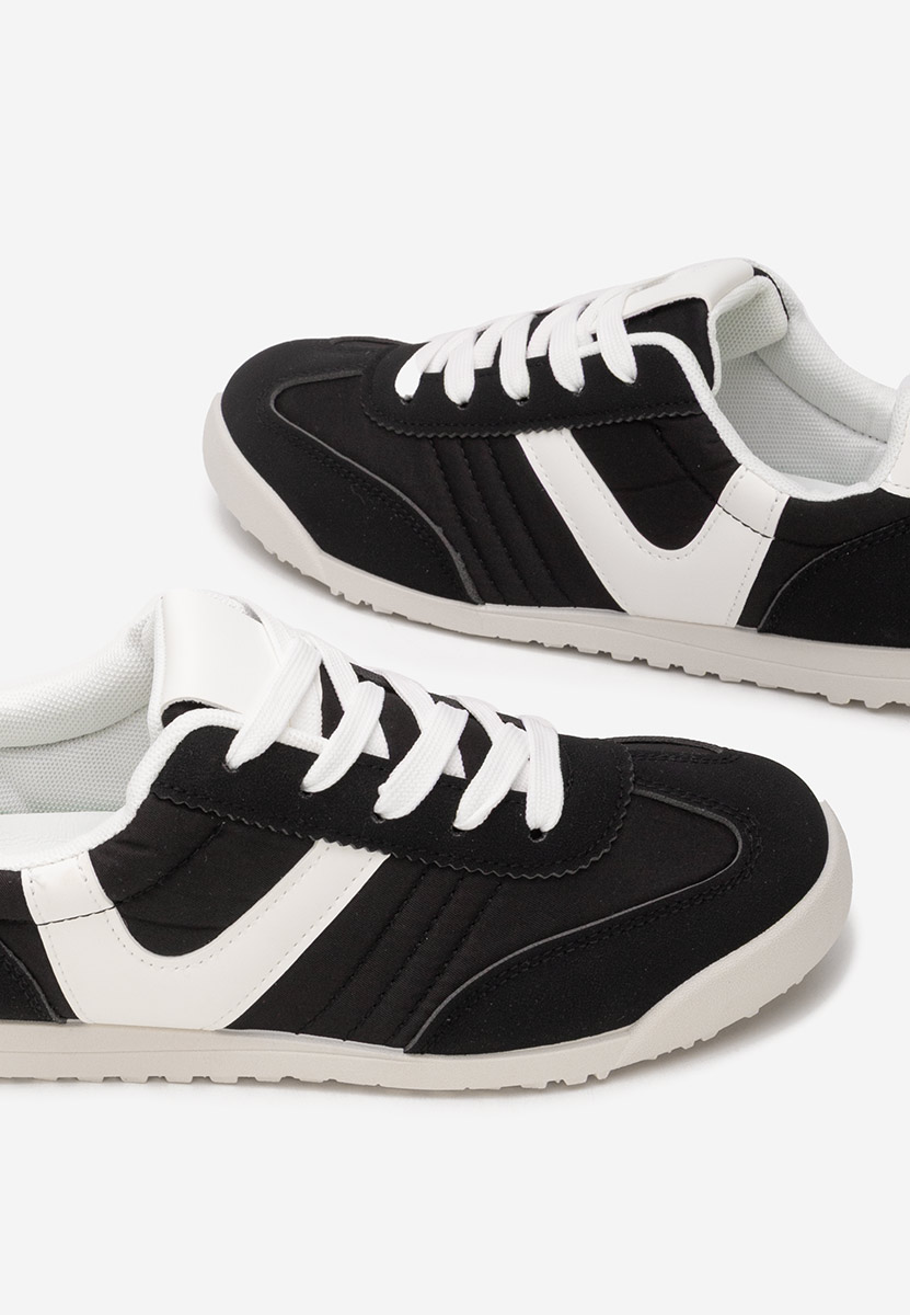 Дамски сникърси Cleta черни