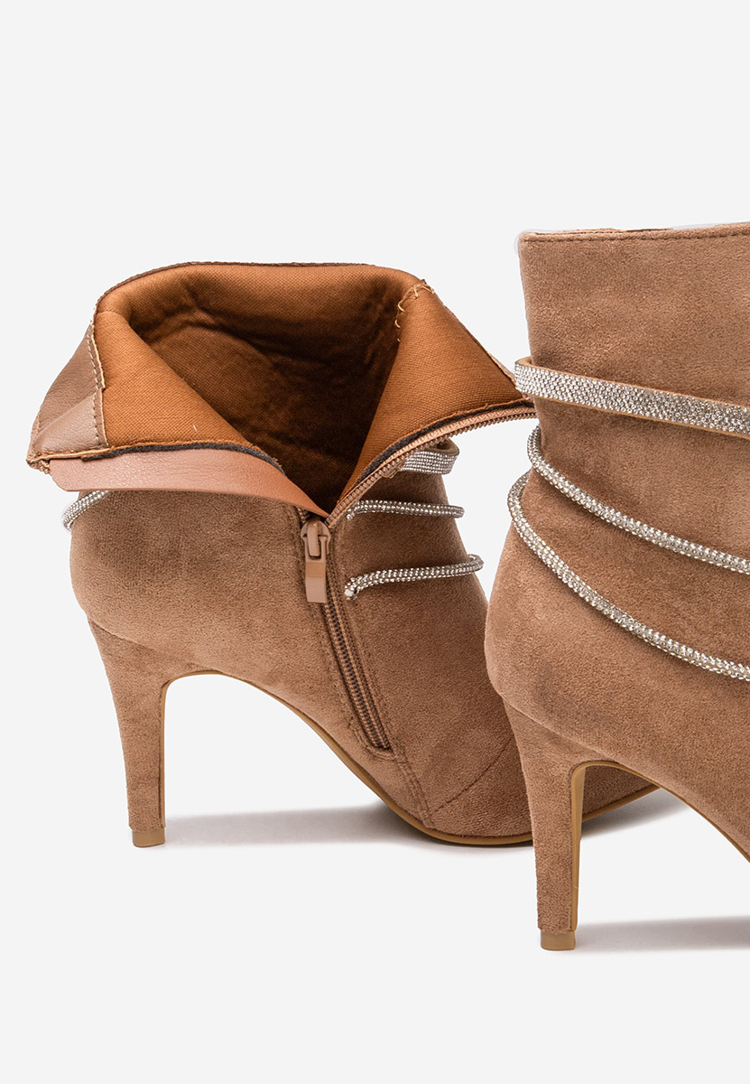 Елегантни боти Lorreta камел