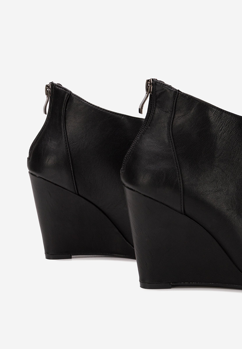 Боти с Платформа Shenna V2 черен