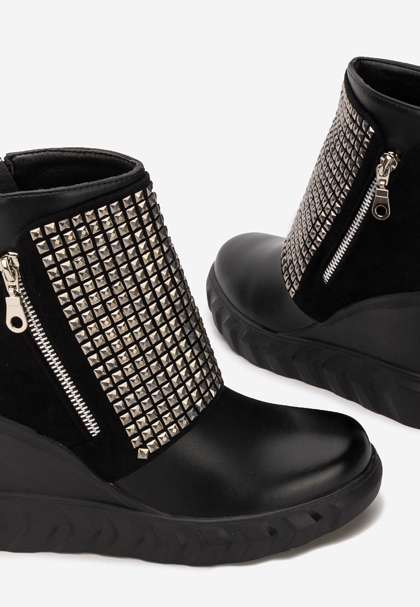 Боти на платформа Ismelora черен