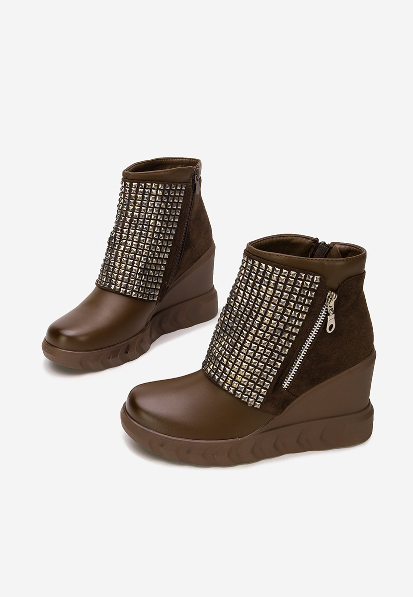 Боти на платформа Ismelora кафяв