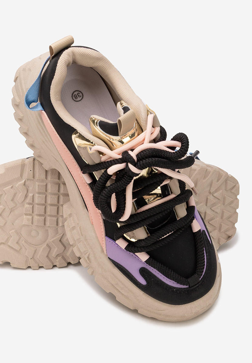 Cникърси на платформа Elvora черни