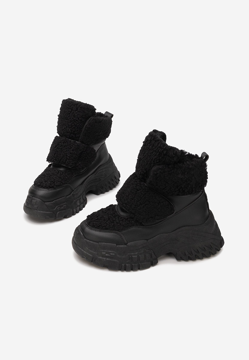 Дамски Зимни маратонки Comino черни