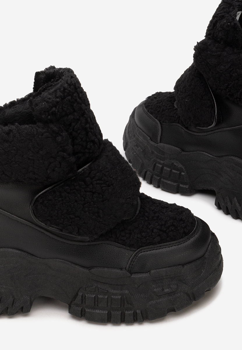 Дамски Зимни маратонки Comino черни