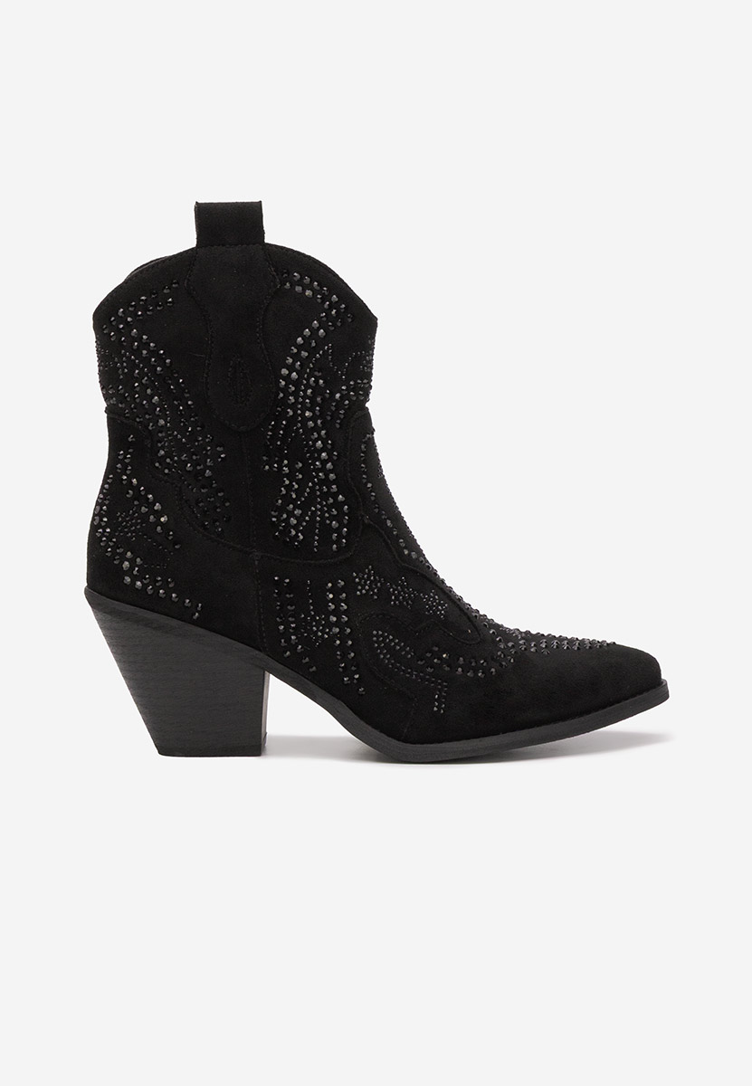 Заострени Amelira черен