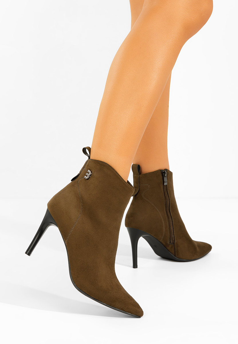 Боти на висок ток Vanessia кафяв