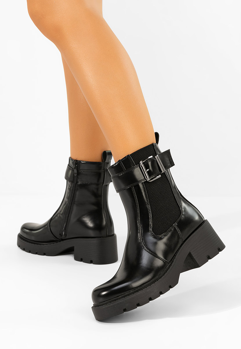 Дамски боти Corviana черен