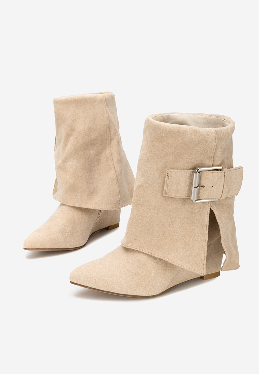 Боти с Платформа Irinea бежов