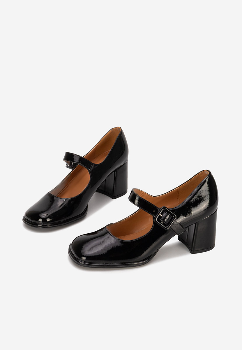 Oбувки с дебел ток Terresa черни