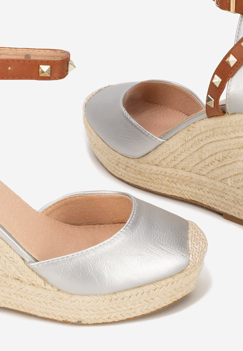 Сандали на платформа Riviella сив