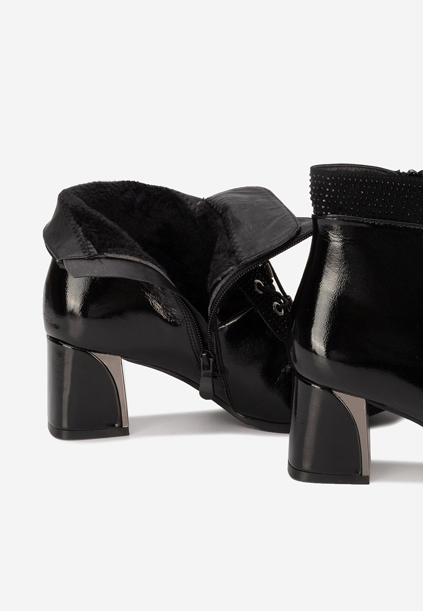 Дамски боти Larae черен