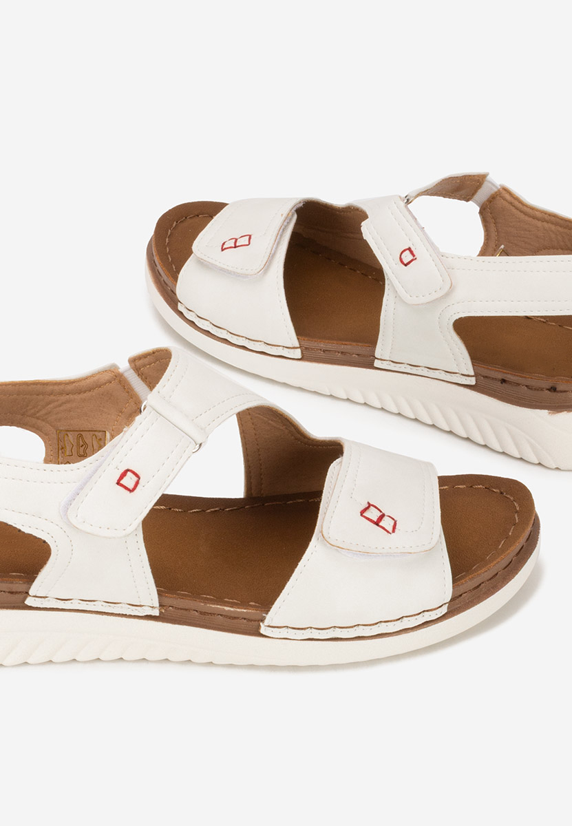 Ежедневни сандали Metina V2 бели