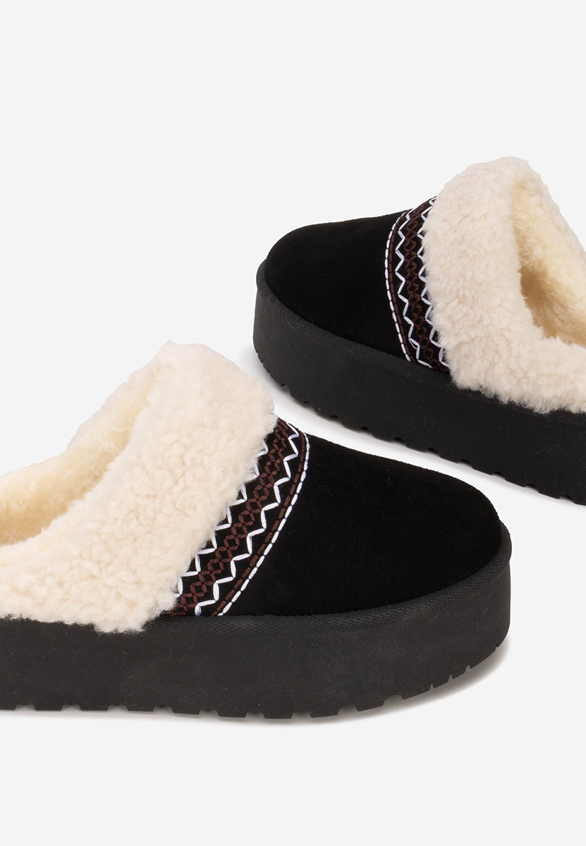 Дамско сабо Anelisse черни