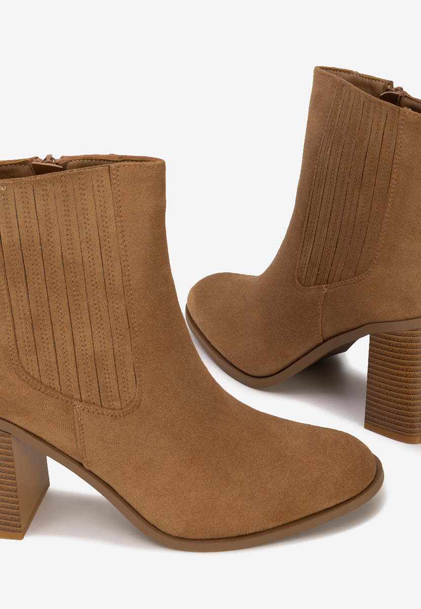 Боти на дебел ток Elowyn камел